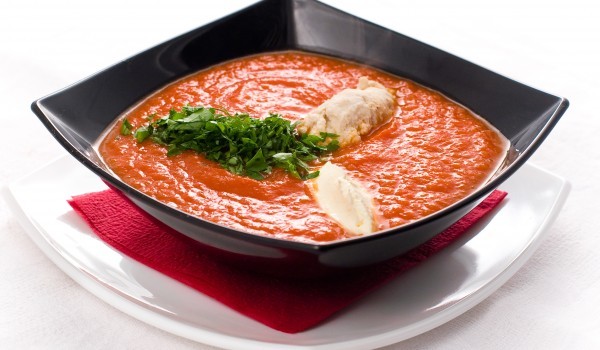 Бърза доматена супа