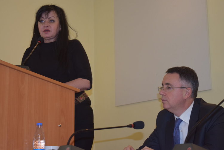 Д-р Господинова се застъпи за ин витро процедурите,настоява за 24 000 лева от бюджета