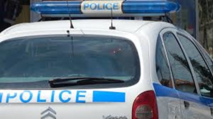 Над половин килограм взрив намериха полицаи