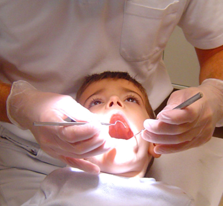 Организират пак безплатни профилактични прегледи за димитровградските ученици