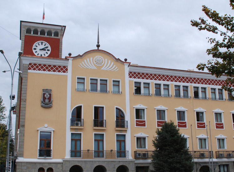 Пъстър майски културен календар в Хасково