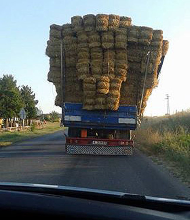 Внимание: сламени бомби на пътя