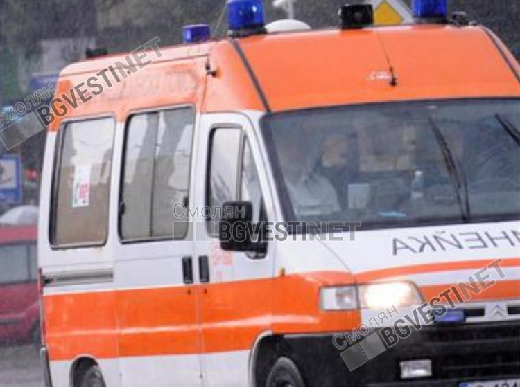 Мерцедес и мотор с 15-годишен шофьор се удариха челно, и двамата водачи били в нарушение