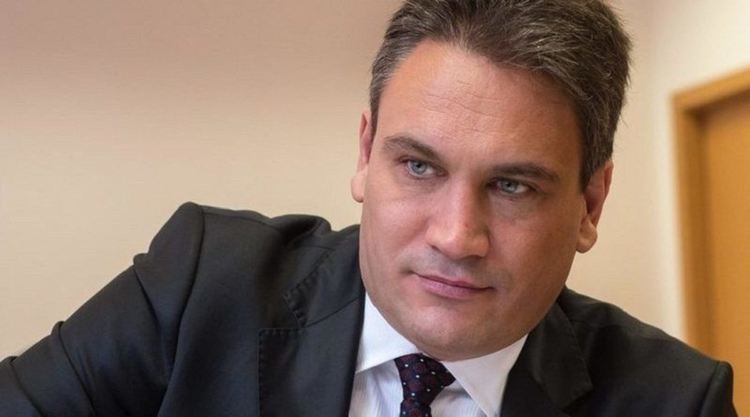 Българи във Валенсия с петиция срещу Пламен Георгиев