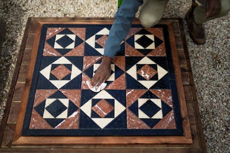Археолози възстановиха мозайката в храм, върху която е стъпвал Христос