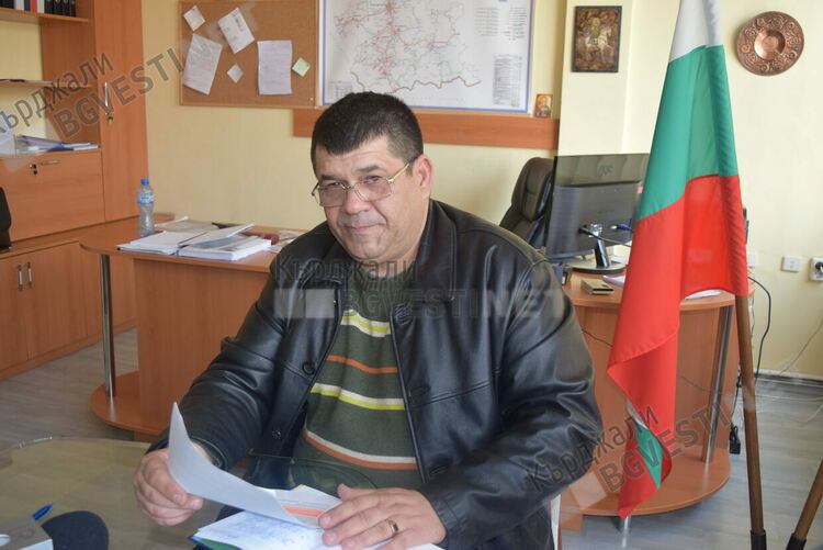 Върховният административен съд възстанови инж.Иван Гавазов на поста директор на Пътното