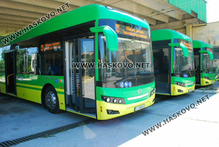 Общински съветник със съпруга транспортен шеф предупреди за възможни проблеми с електробусите