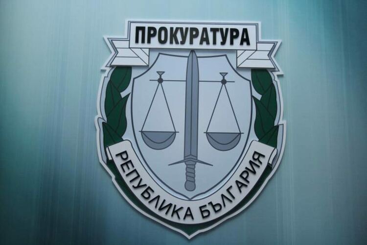 Майка на болно дете скочи да души лекарка в Спешно отделение