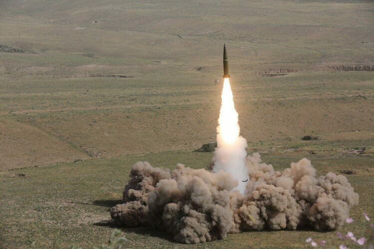 Масирани ракетни удари по градове в цяла Украйна