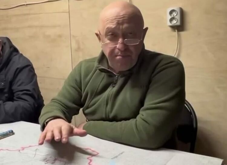 Готвачът на Путин срещу Кремъл: Не се бием срещу НАТО в Украйна