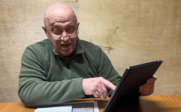 Пригожин предположи, че Русия е свалила свои самолети и хеликоптери