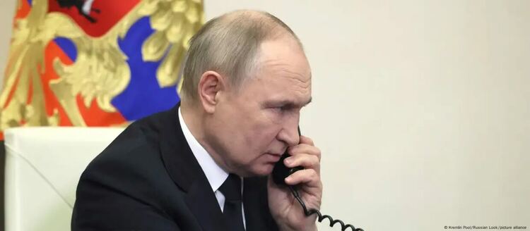 Германски дипломат: Путин усеща превъзходството си над Тръмп