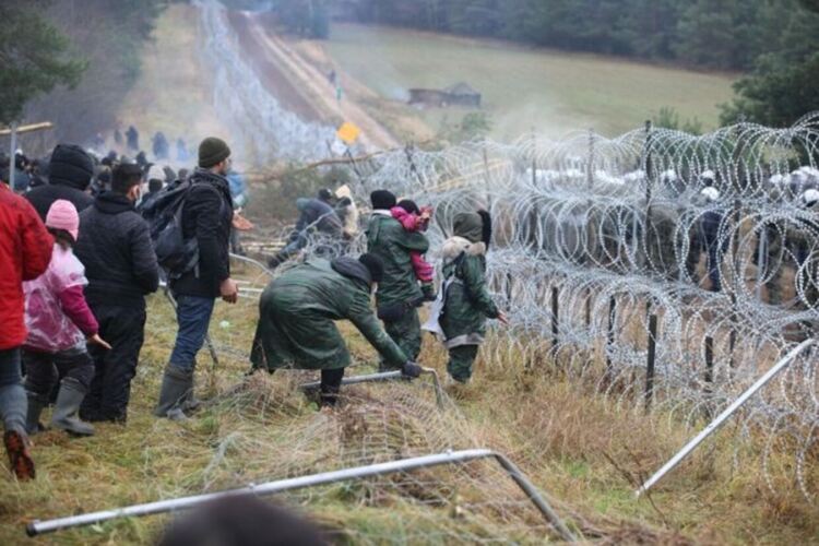 ЕС позволява на България временно да не приема мигранти от други страни-членки