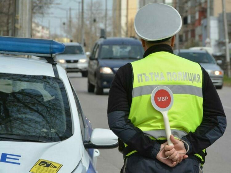 Задържаха турски водач на БМВ, управлявал под въздействието на дрога