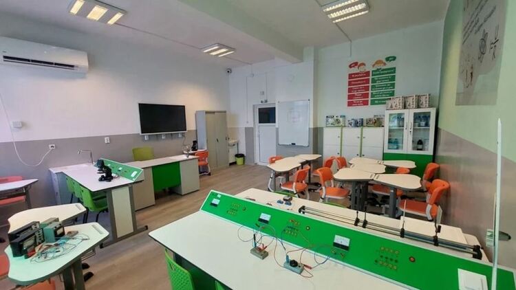 Сигнали за бомби в три училища в Смолянско,  няма данни за реална опасност