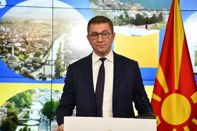 Скопие сезира НАТО и поиска извинение от София