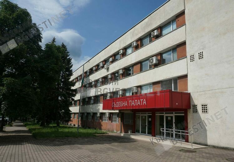 Лепнаха условна присъда на полуграмотен кърджалиец за съзнателно ползване на фалшива шофьорска книжка
