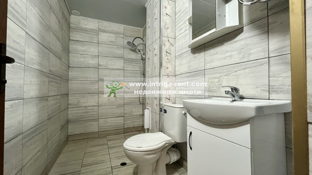 №4023 Двустаен апартамент под наем (за първи наематели) в квартал Македонски, Хасково.