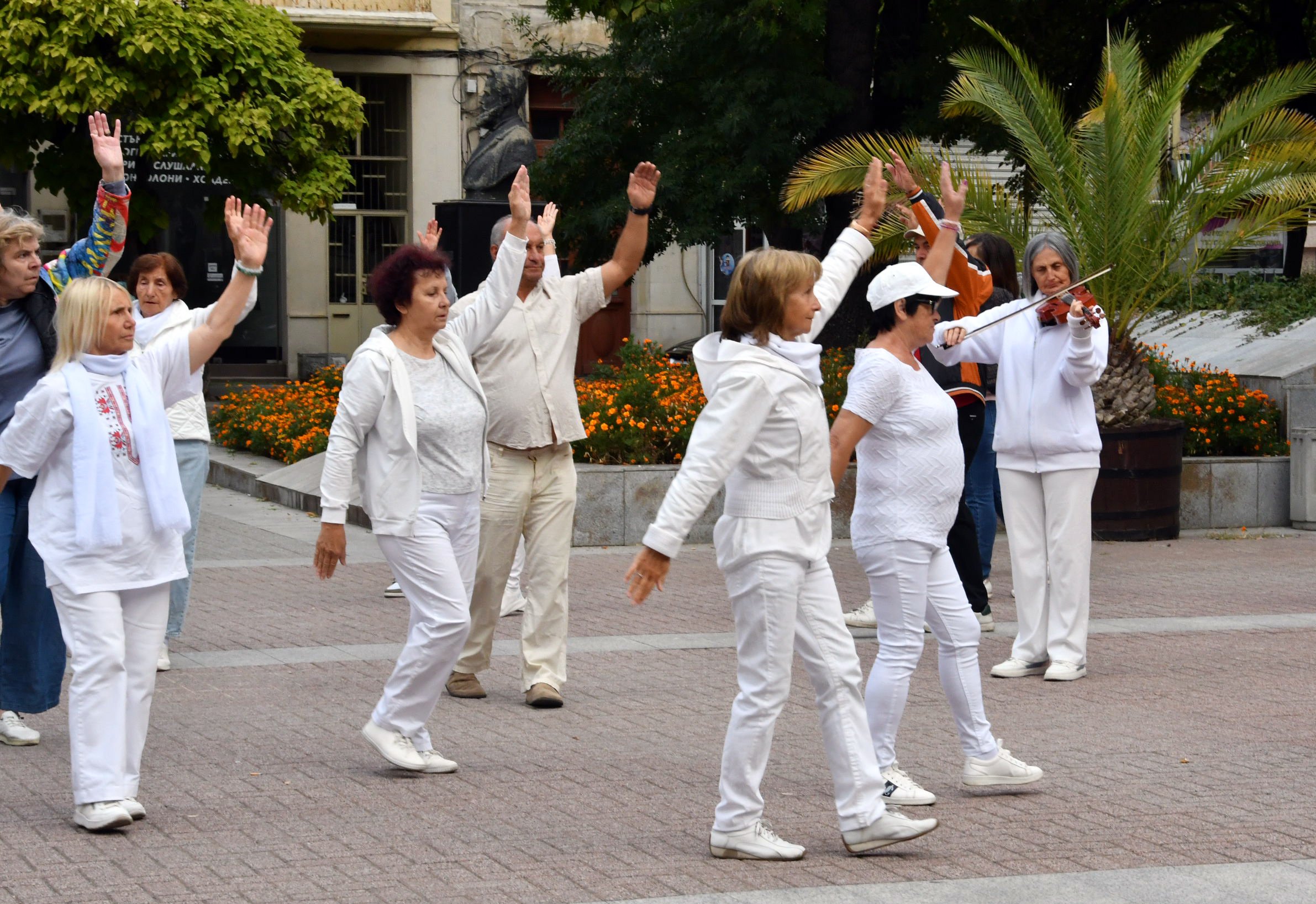 Фестивал "Здравей здраве"  Паневритмия