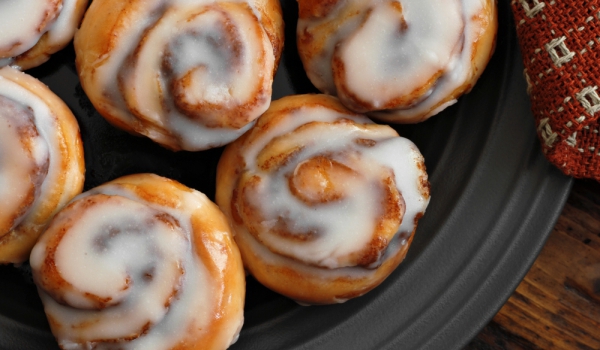 Целувчени бисквити с извара