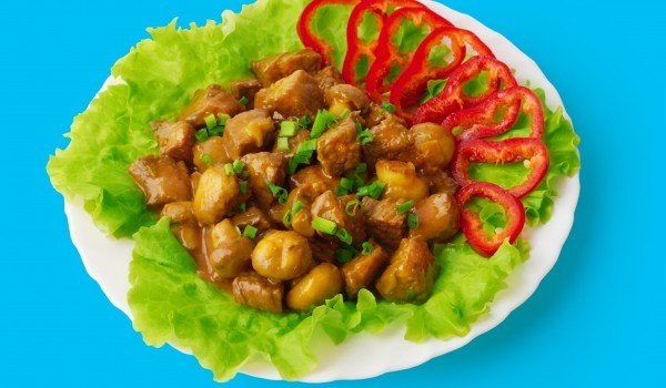 Задушени гъби със сметана и вино