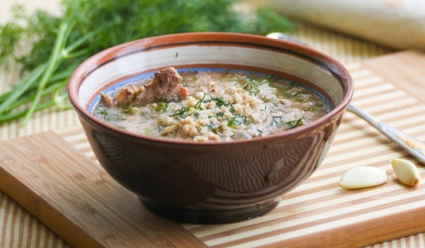 Телешка супа със зеленчуци и булгур